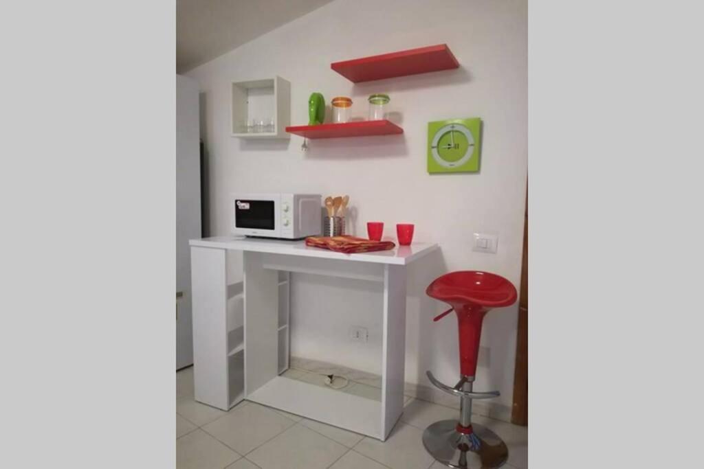 Big Relax Apartment With Swimming Pool And A Peaceful Garden In A Private Villa Sestu Eksteriør bilde